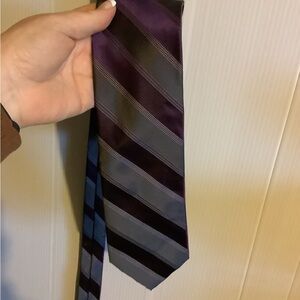 Calvin Klein Purple and Gray Diagonal Stripe Tie